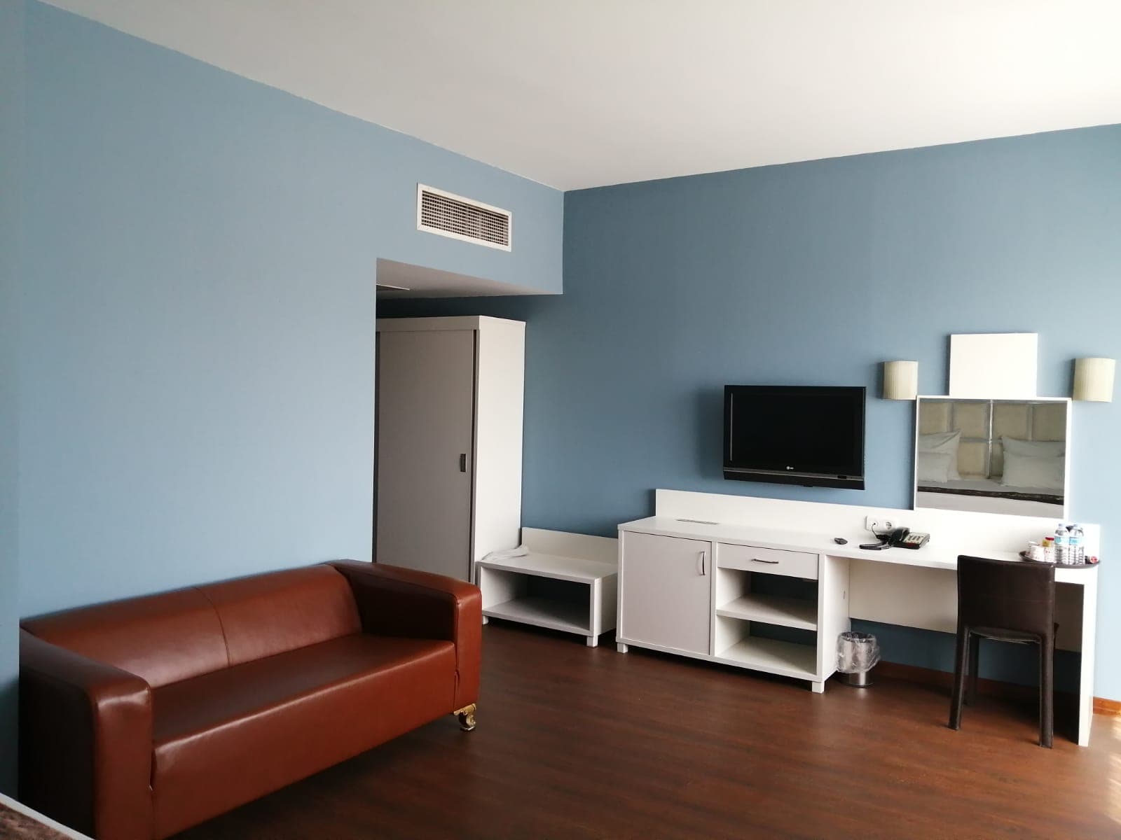 City One Hotel