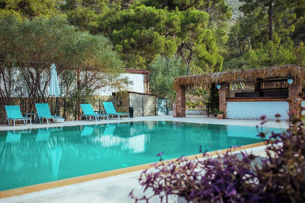 Eski Yeni Tatil Evi 2
