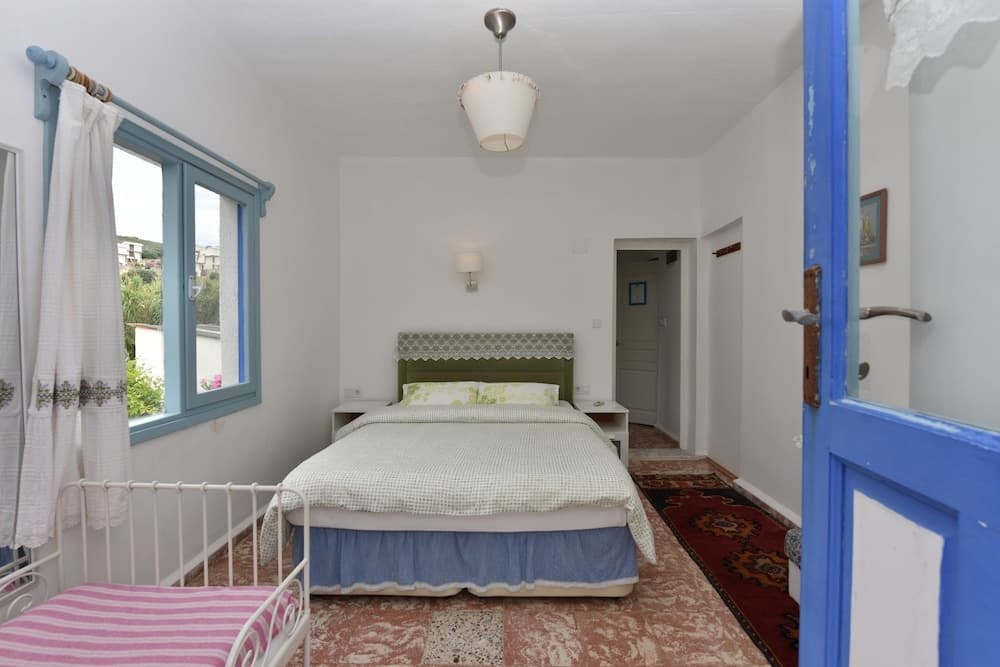Lipsos Hotel 4
