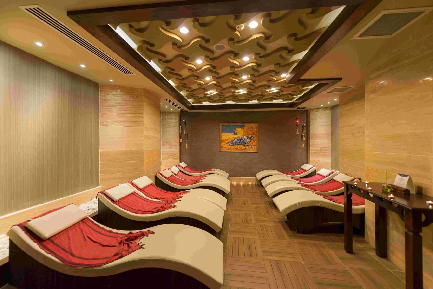 Dream World Resort & Spa