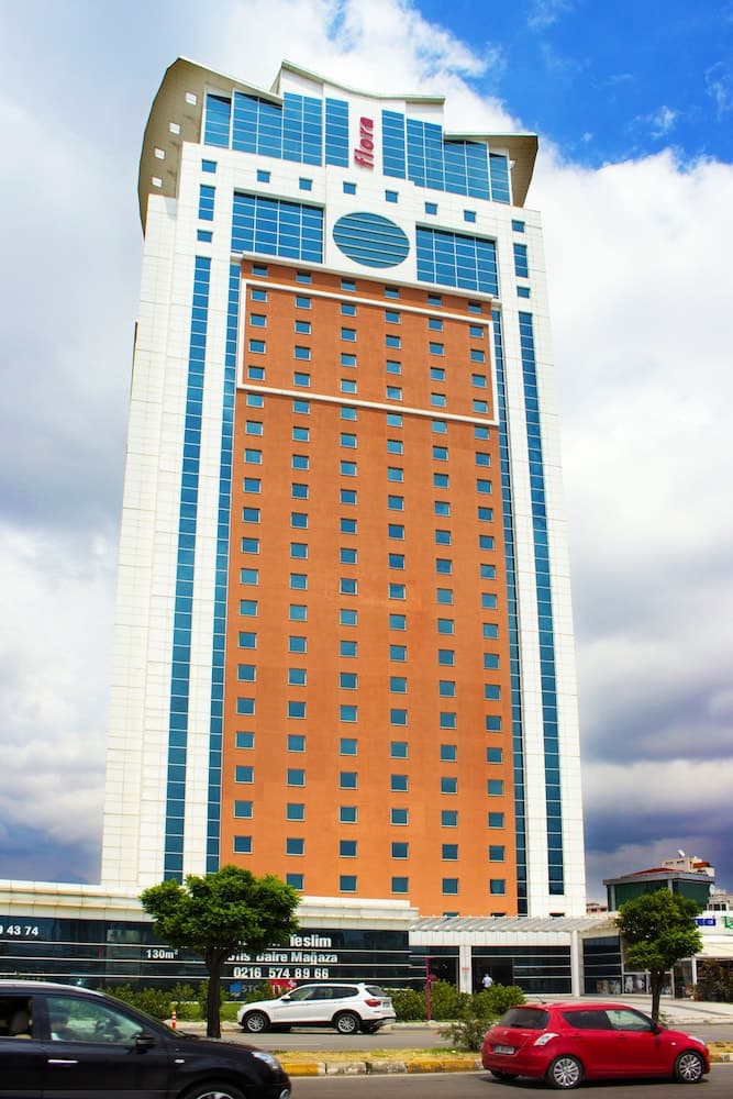 Flora Suites