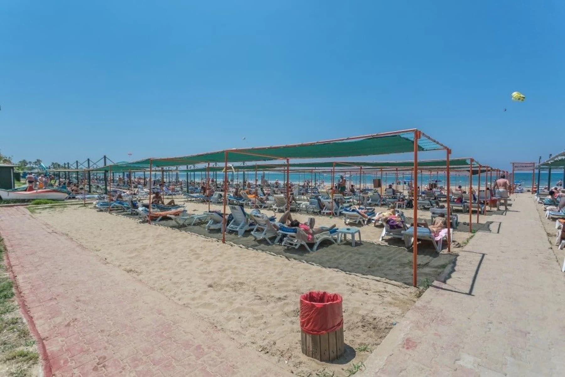 Heaven Beach Apart