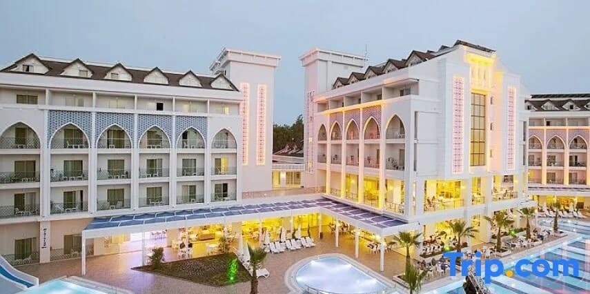 Diamond Elite Hotel & Spa +16 4
