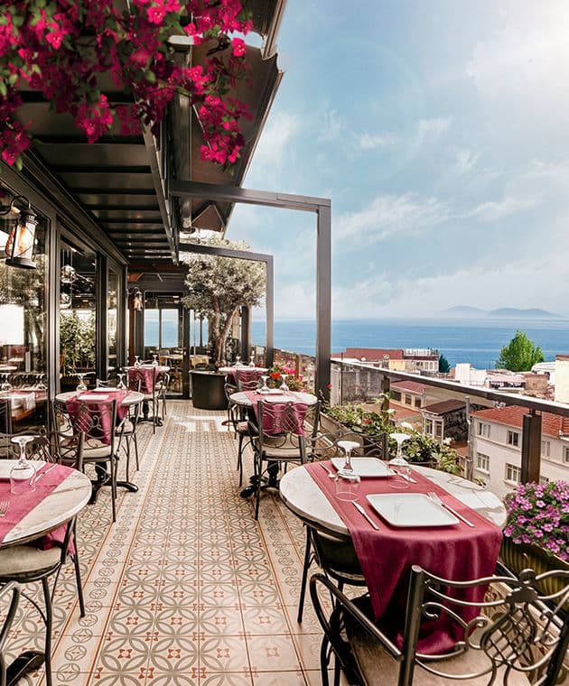 Skalion Hotel
