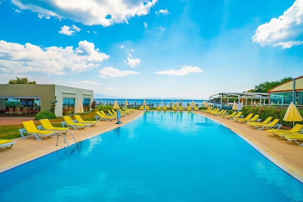 Karya Family Resort Hotel
