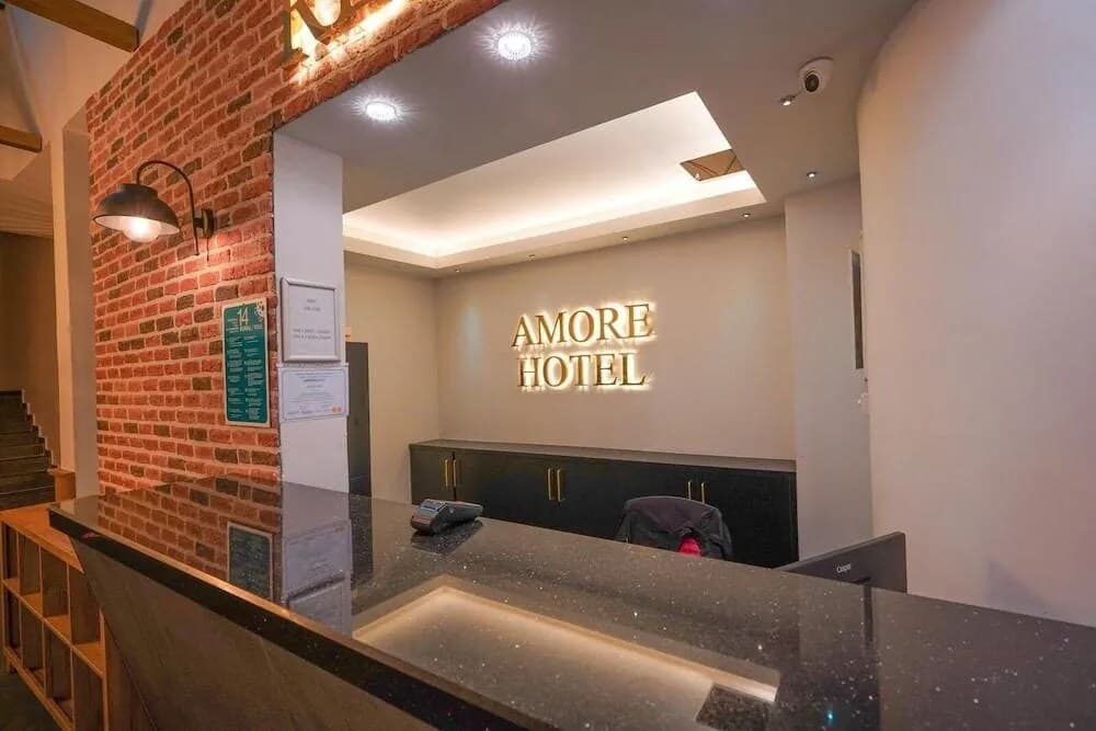 Amore Hotel