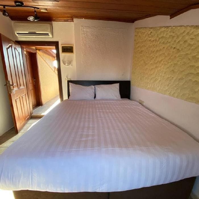 Cicerone Lodge Hotel 4