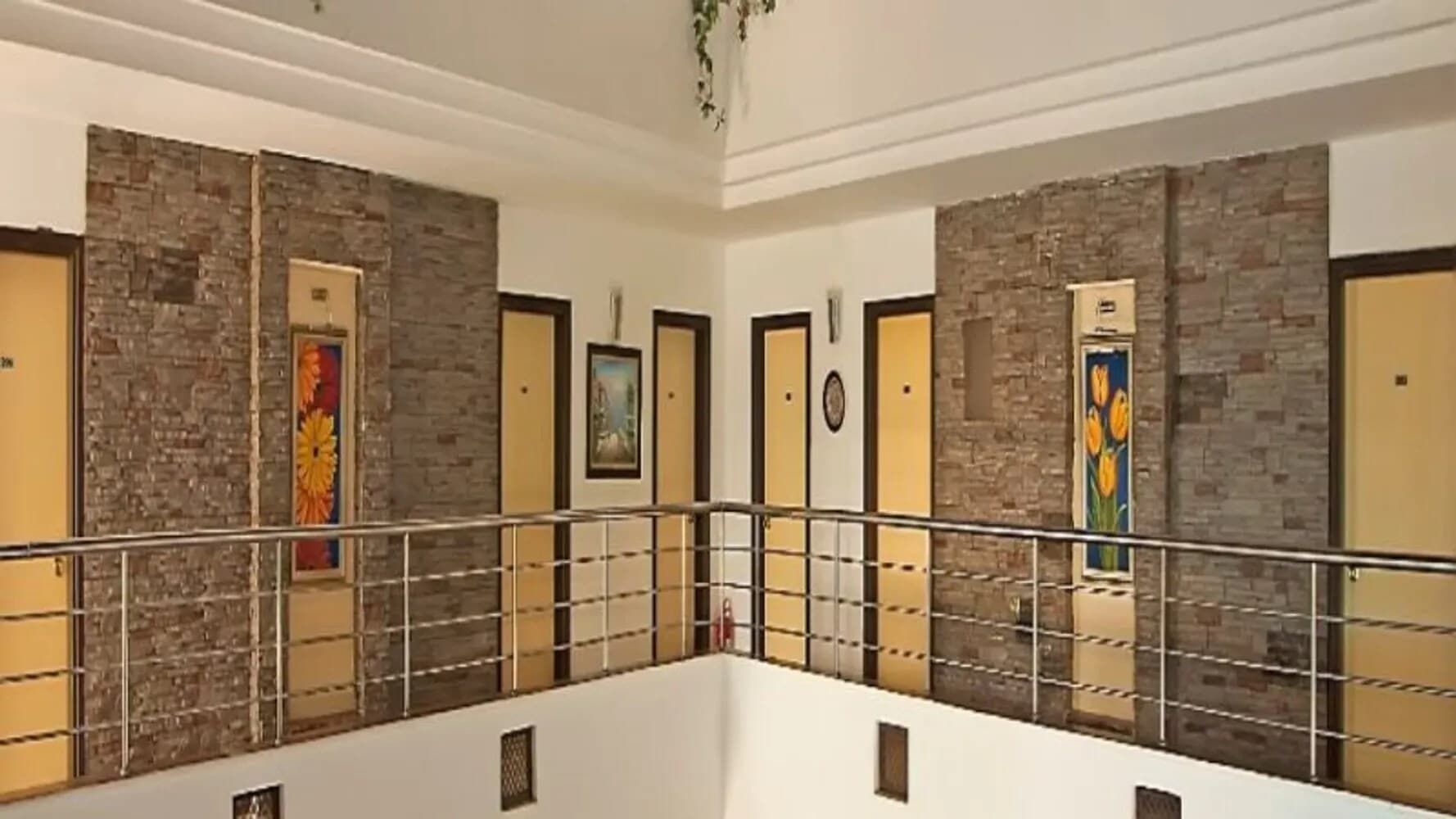 Emily Rose Hotel