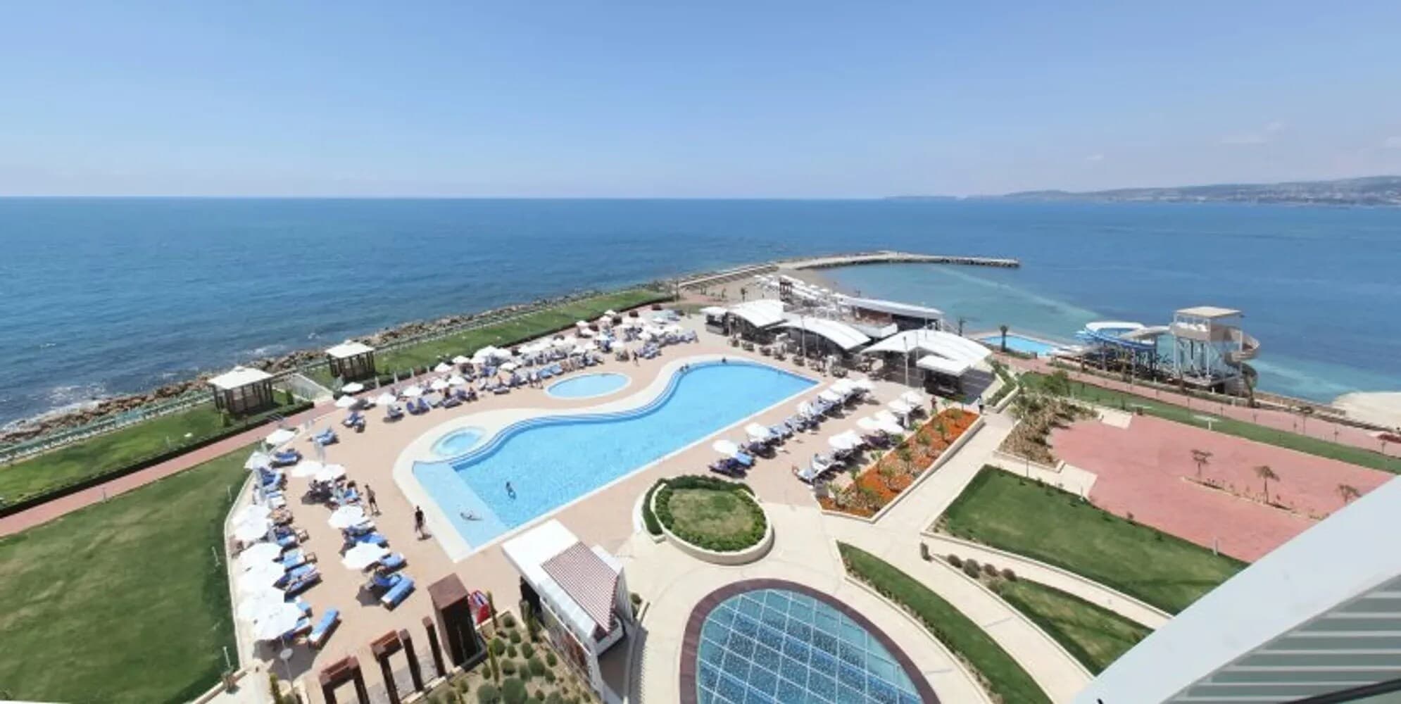 Island Resort 4