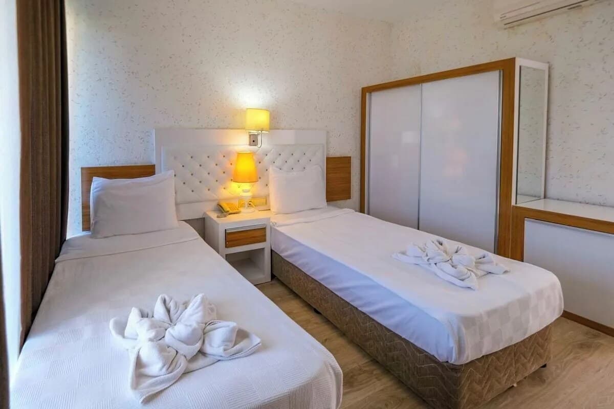 Club Monte Carlo Hotel 4