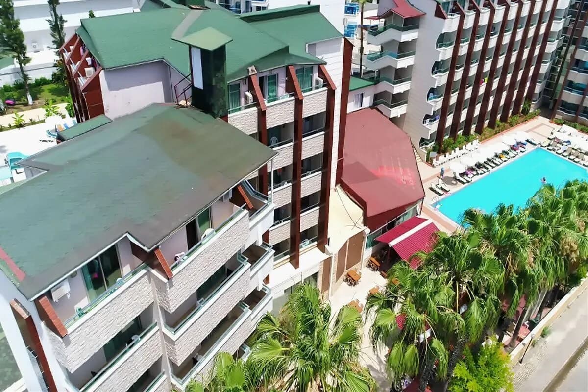 Club Monte Carlo Hotel 3