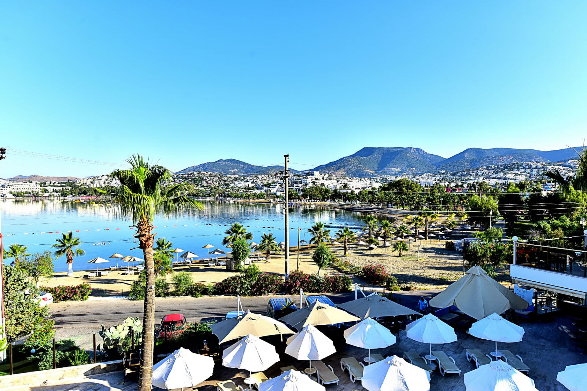 Tropicana Beach Hotel