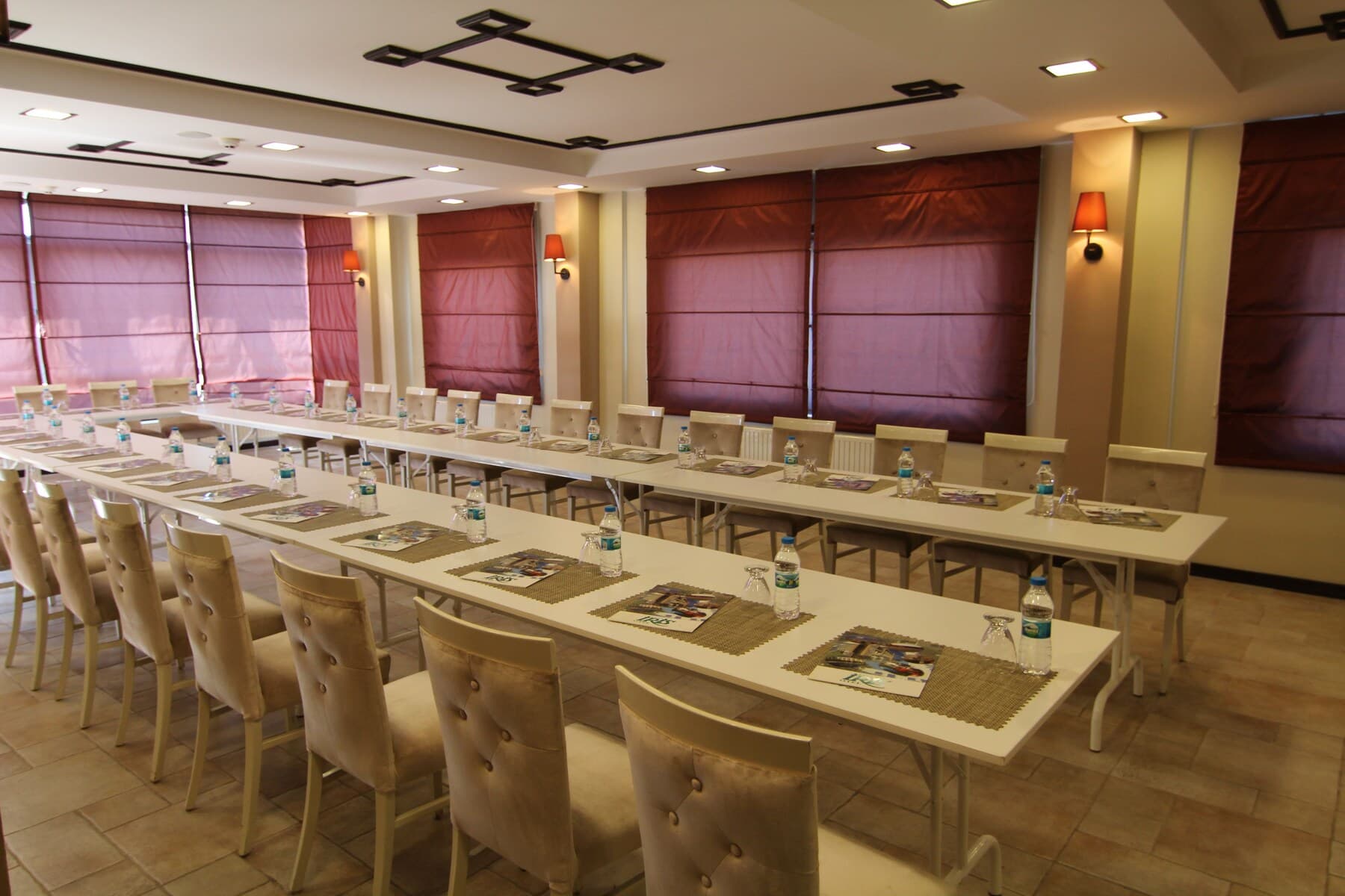 Iris Hotel & SPA