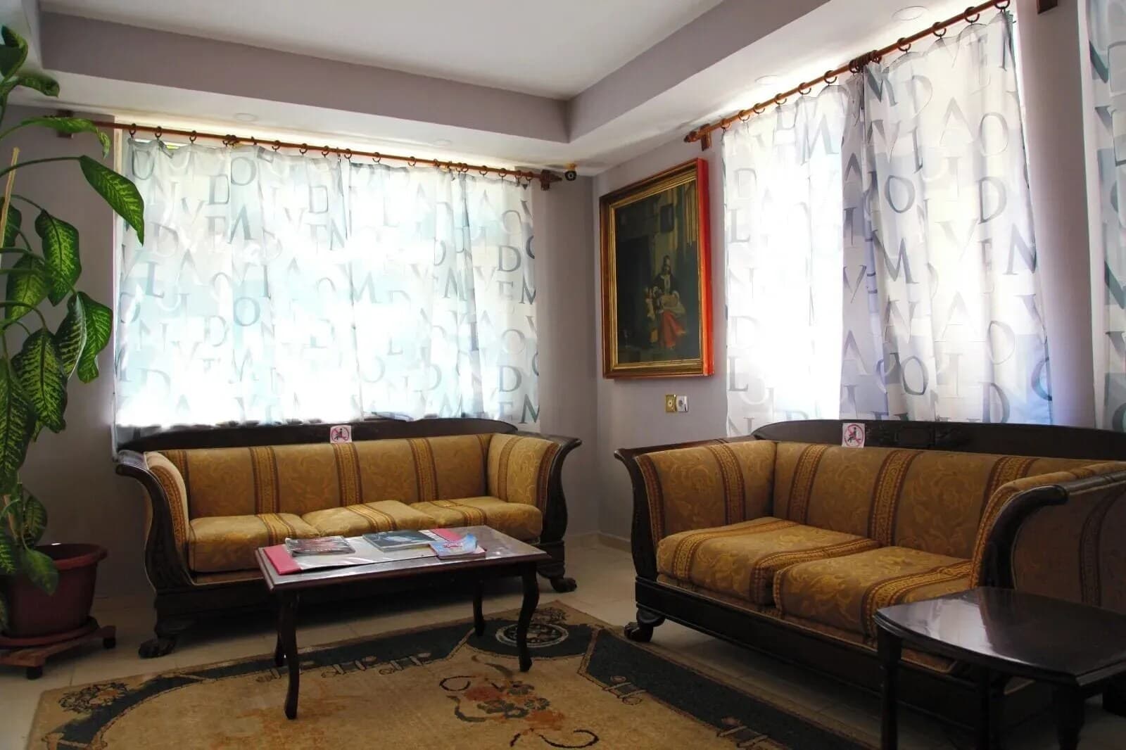 Begonya Hotel 5