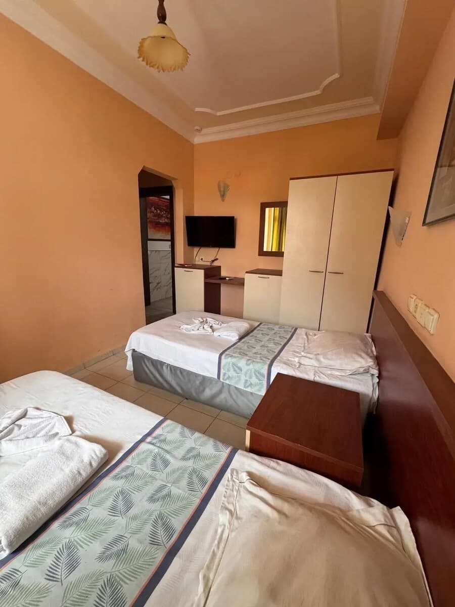 Begonya Hotel 3