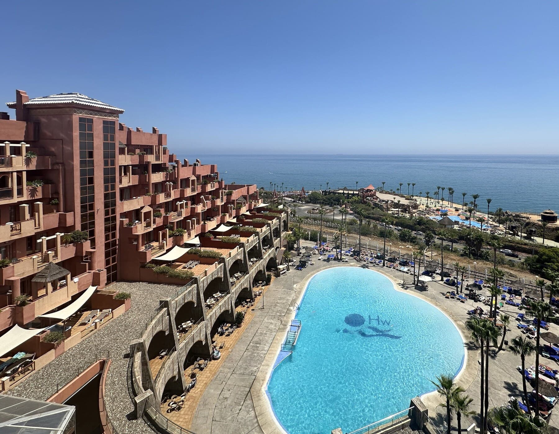 Holidy World Hotel 5