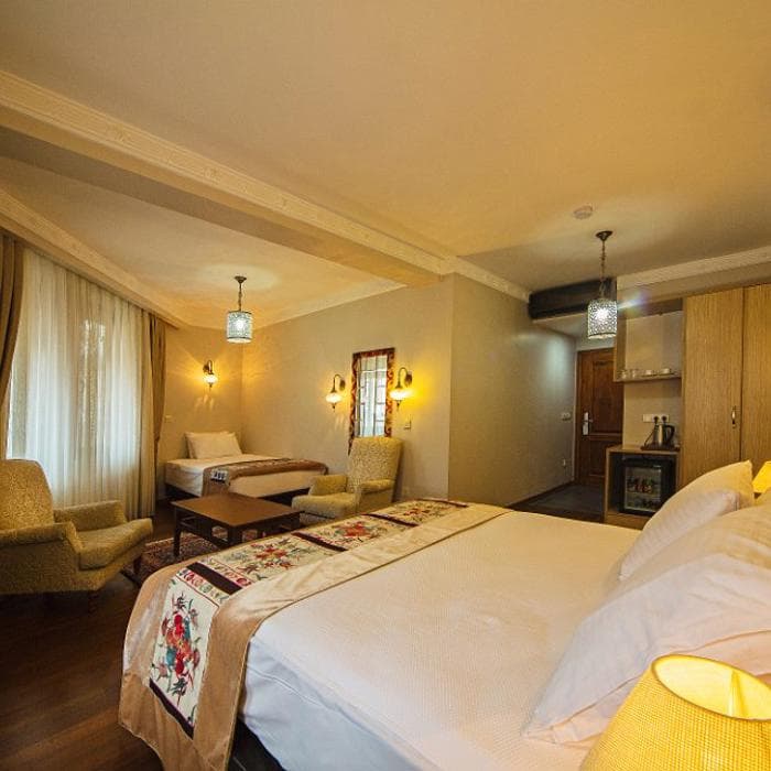 Amadeus Hotel