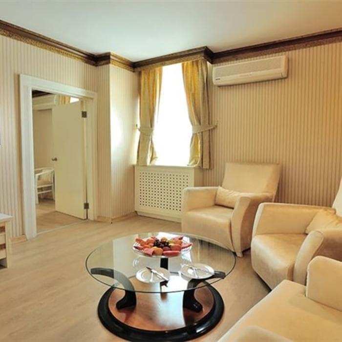 Pelikan Hotel