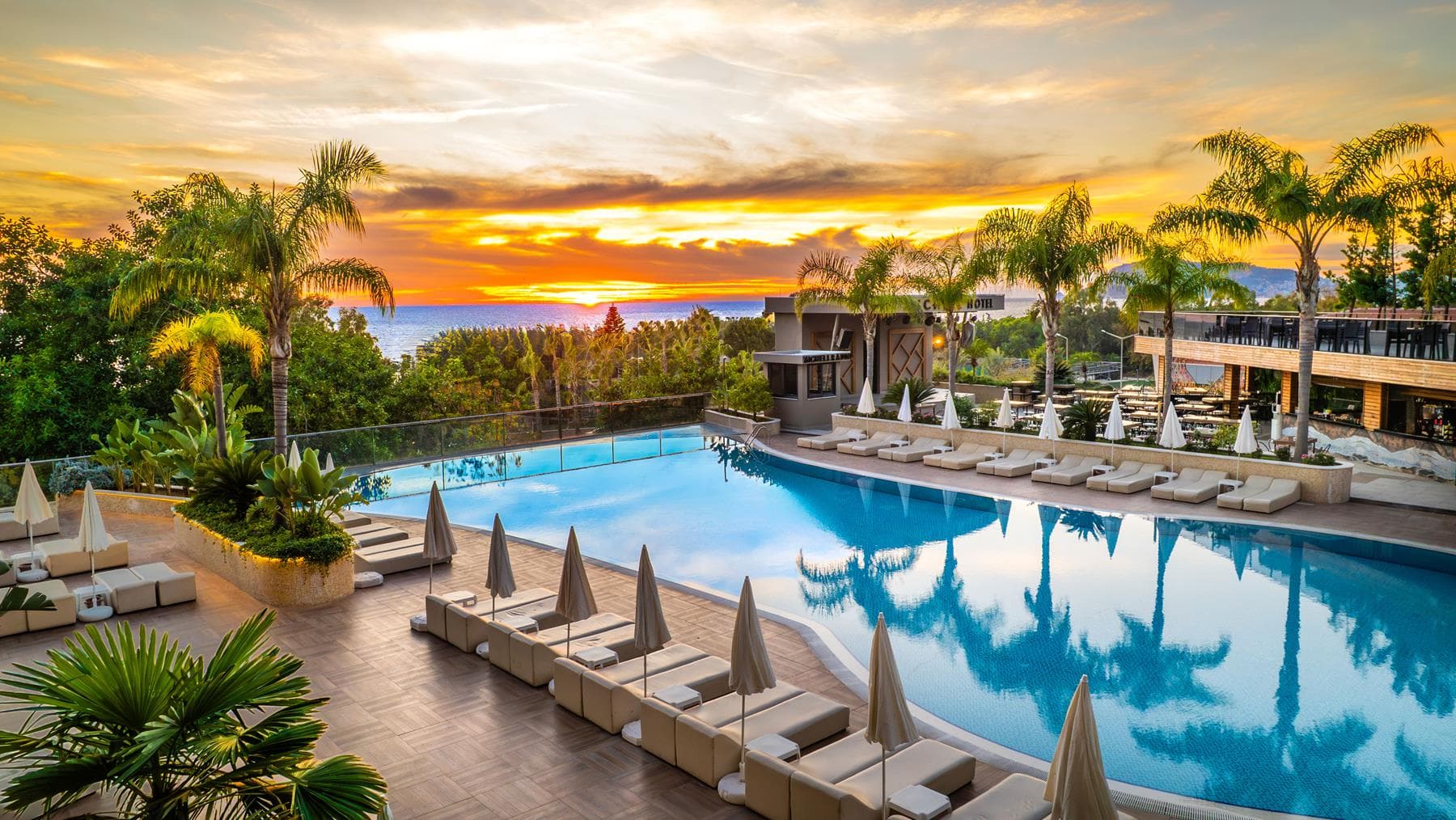 Michell Hotel Spa Beach Club