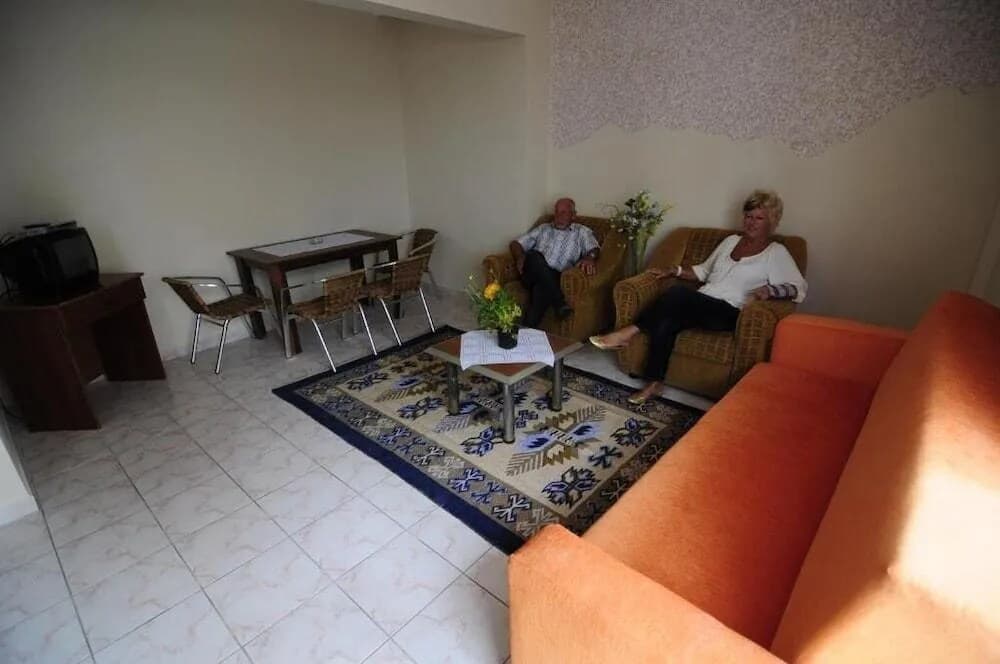 Le Moral Apart Hotel
