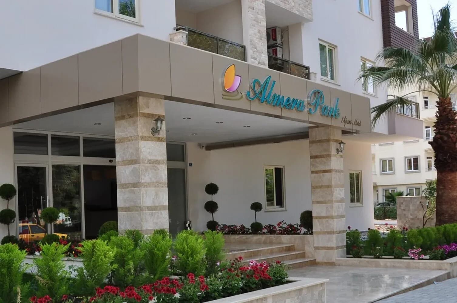 Almera Park Apart Hotel