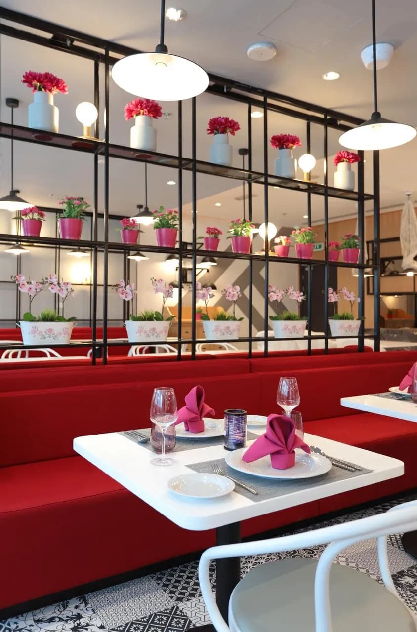 Centara West Bay Hotel & Residences Doha 5