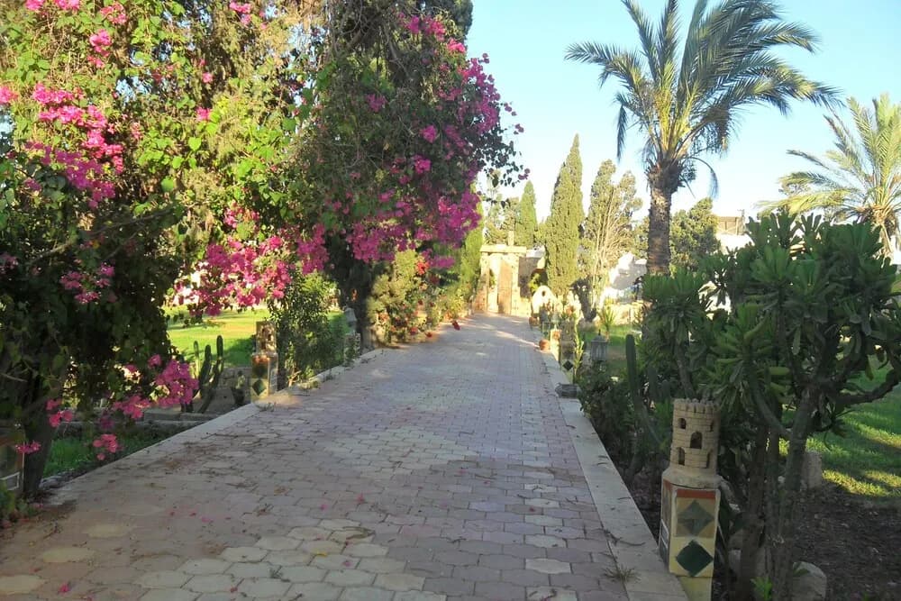 Ben's House 2