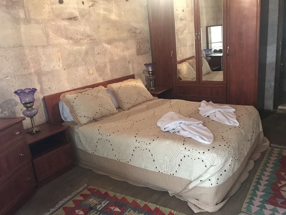 Old Greek House 3