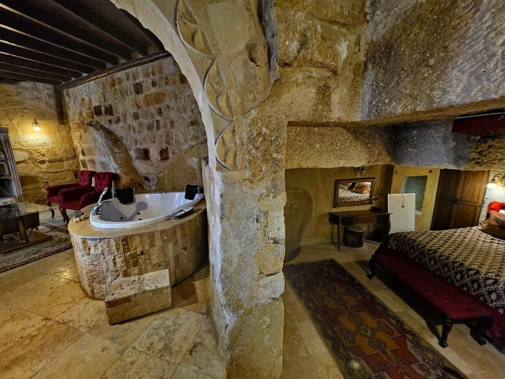 Antique House Hotel & Restaurant 5