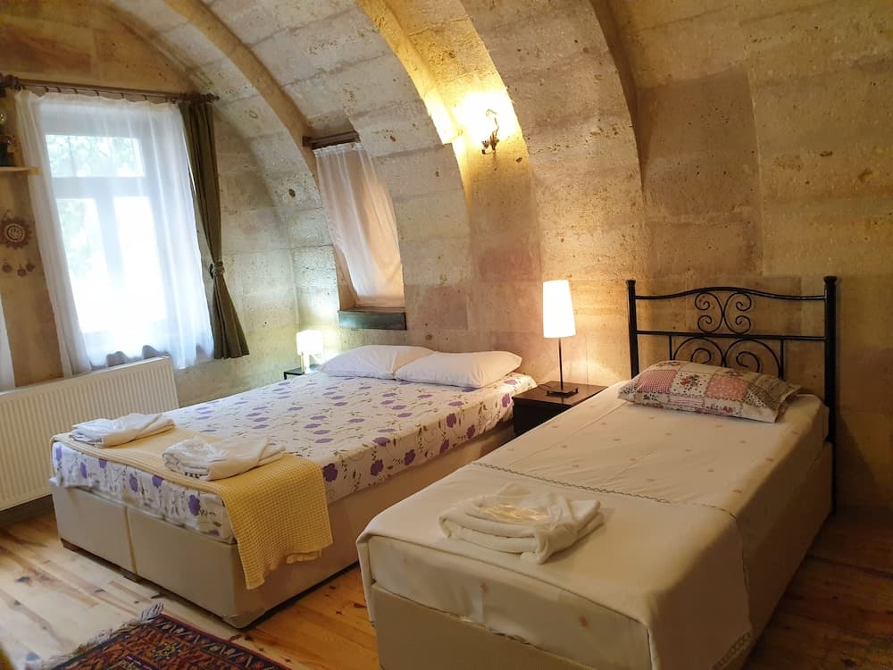 Karadut Cave Hotel 3