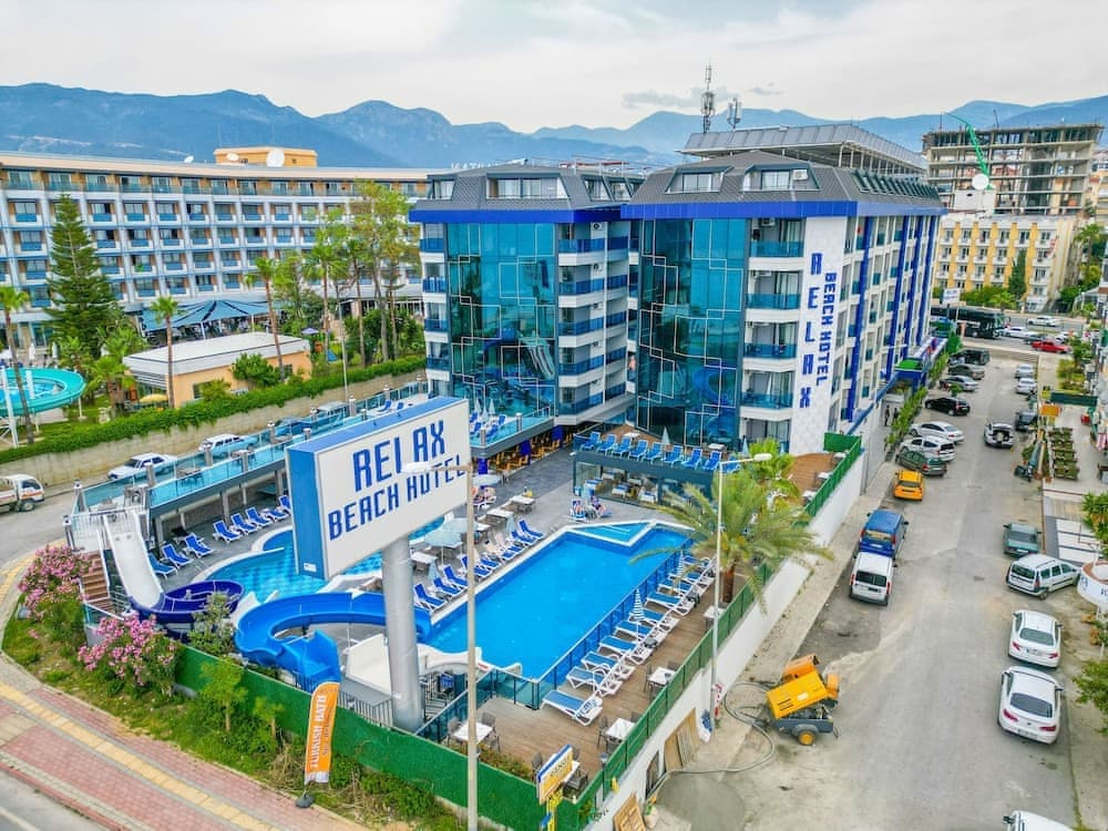Relax Beach Hotel 5