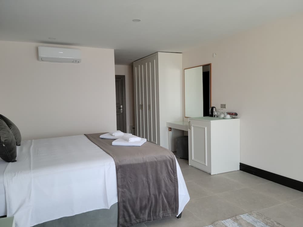 Mediteran Hotel 5