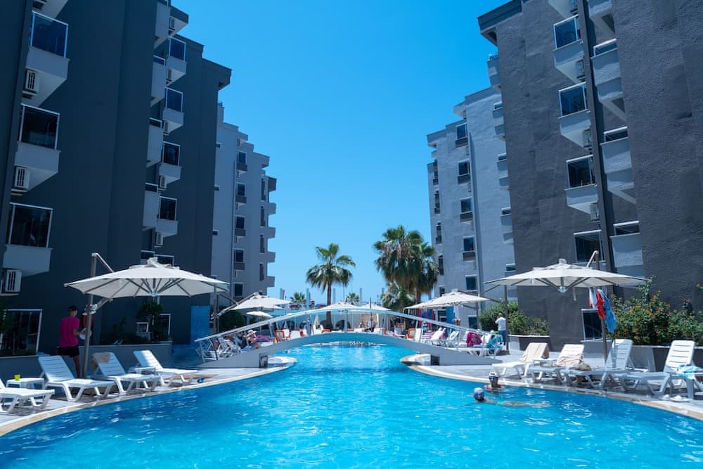 The Nora Hotels Family Club 5