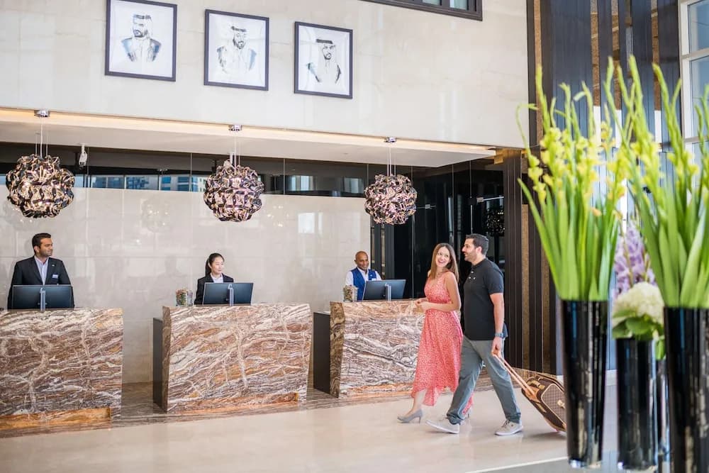 Radisson Blu Hotel, Dubai Canal View 5