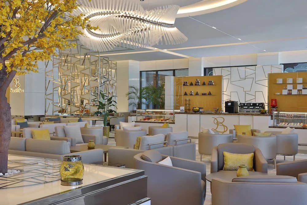 Hilton Dubai Palm Jumeirah 3
