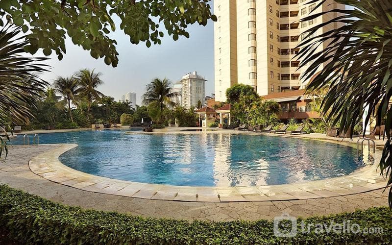 Sudirman Tower Condominium by Travelio 3