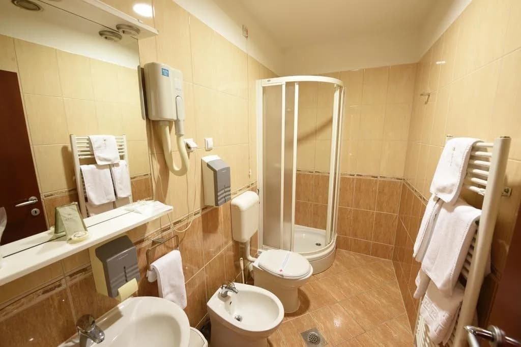 Hotel SAHAT 5