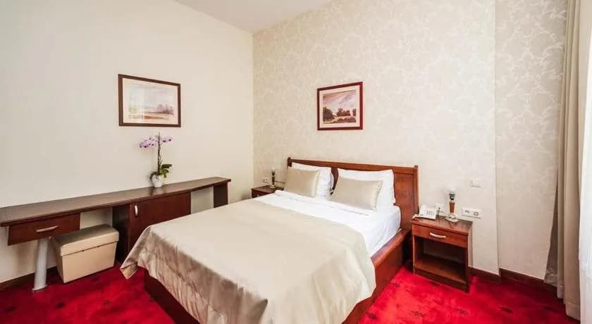 Hotel SAHAT 2