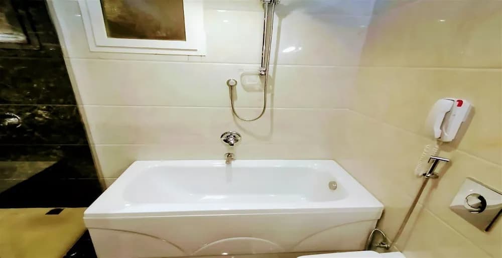 Carawan Hotel Jeddah 2