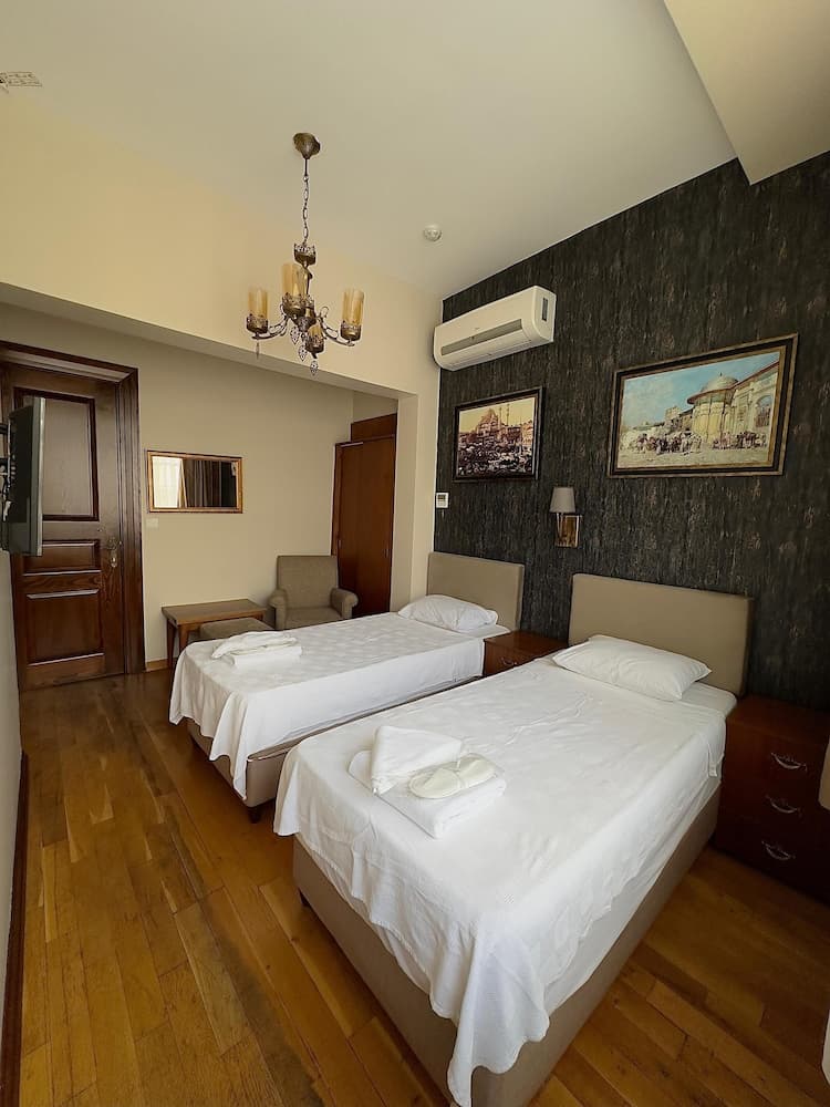 Nan Hotel 5
