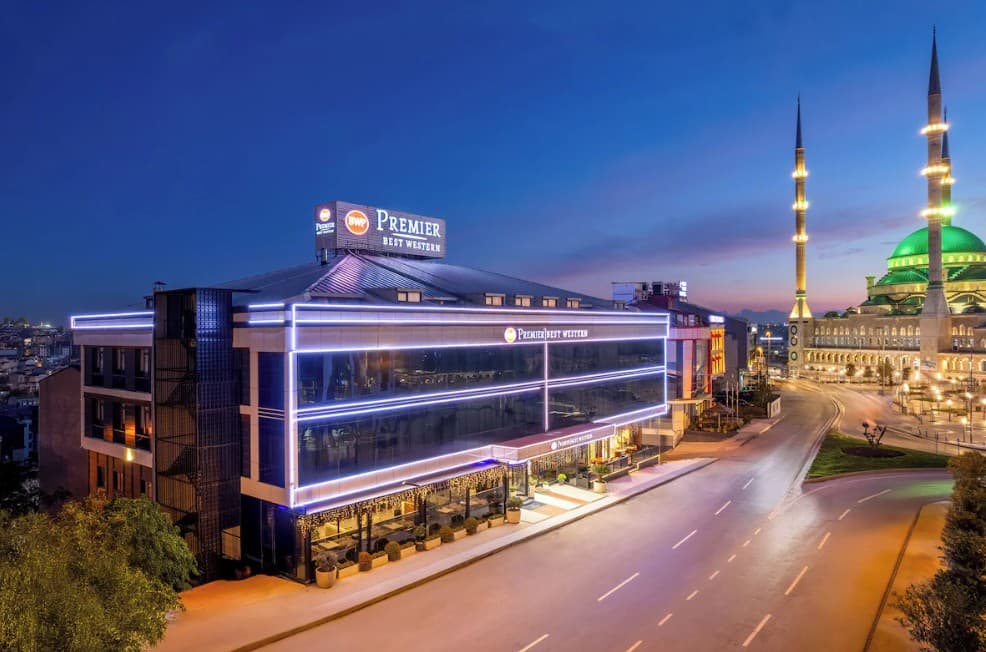 Best Western Premier Hidden Hills Hotel 2