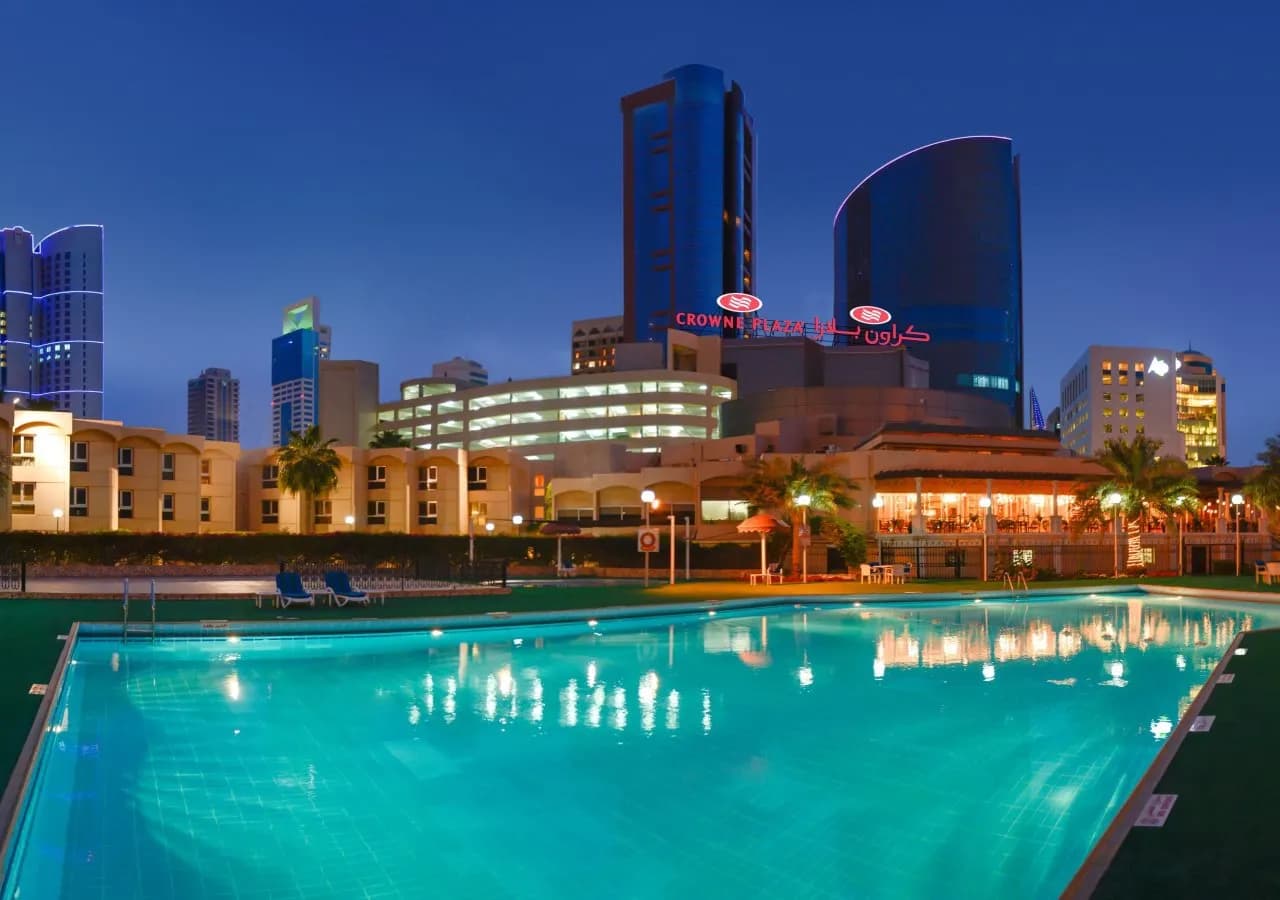 Crowne Plaza Bahrain 3