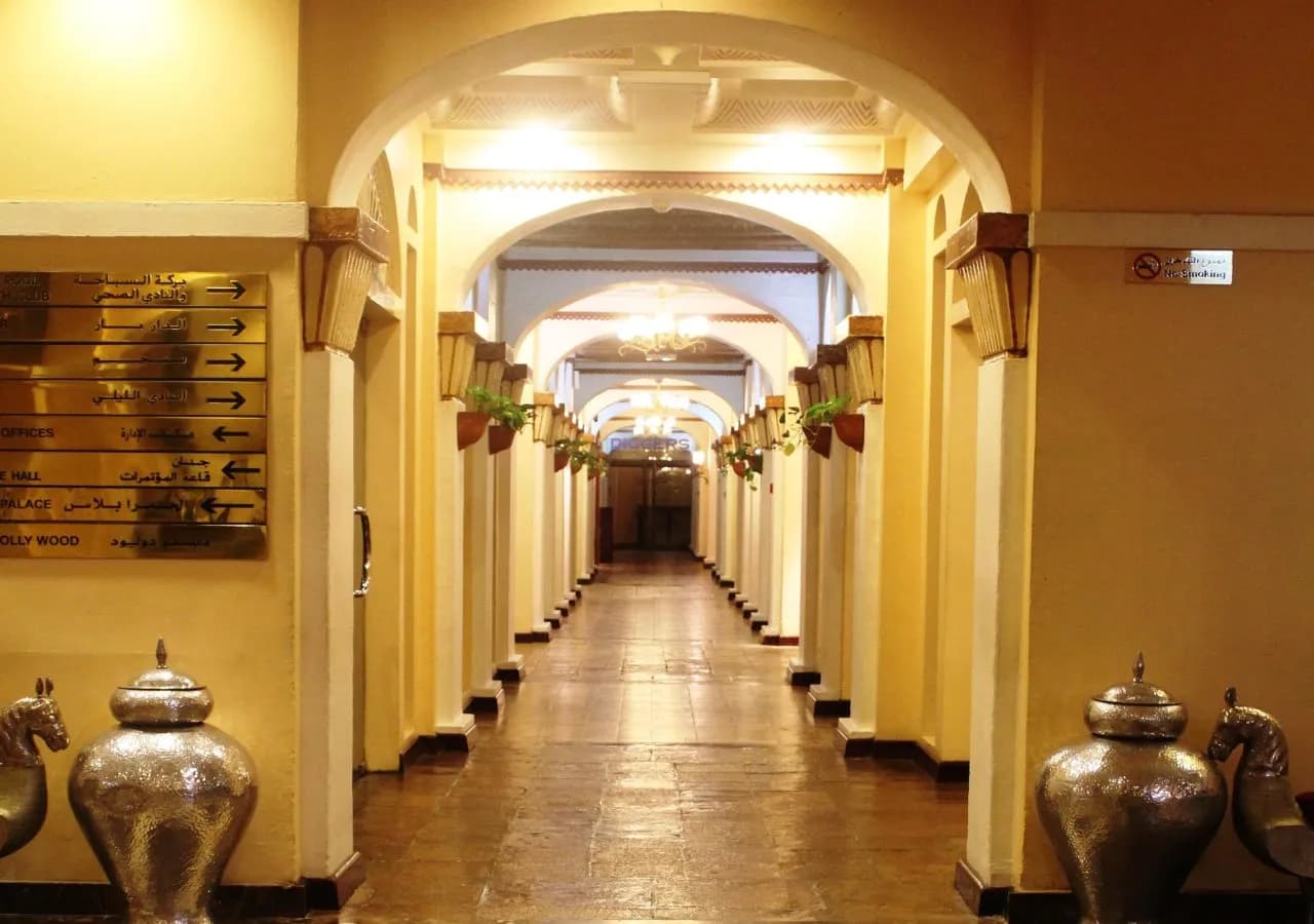 Delmon International Hotel 5