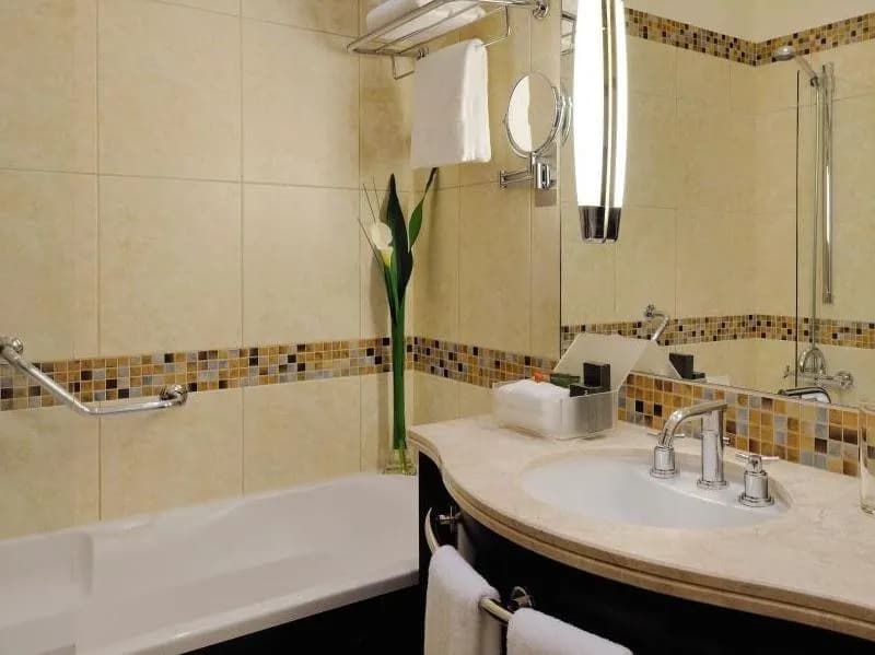Mövenpick Hotel Bahrain 5