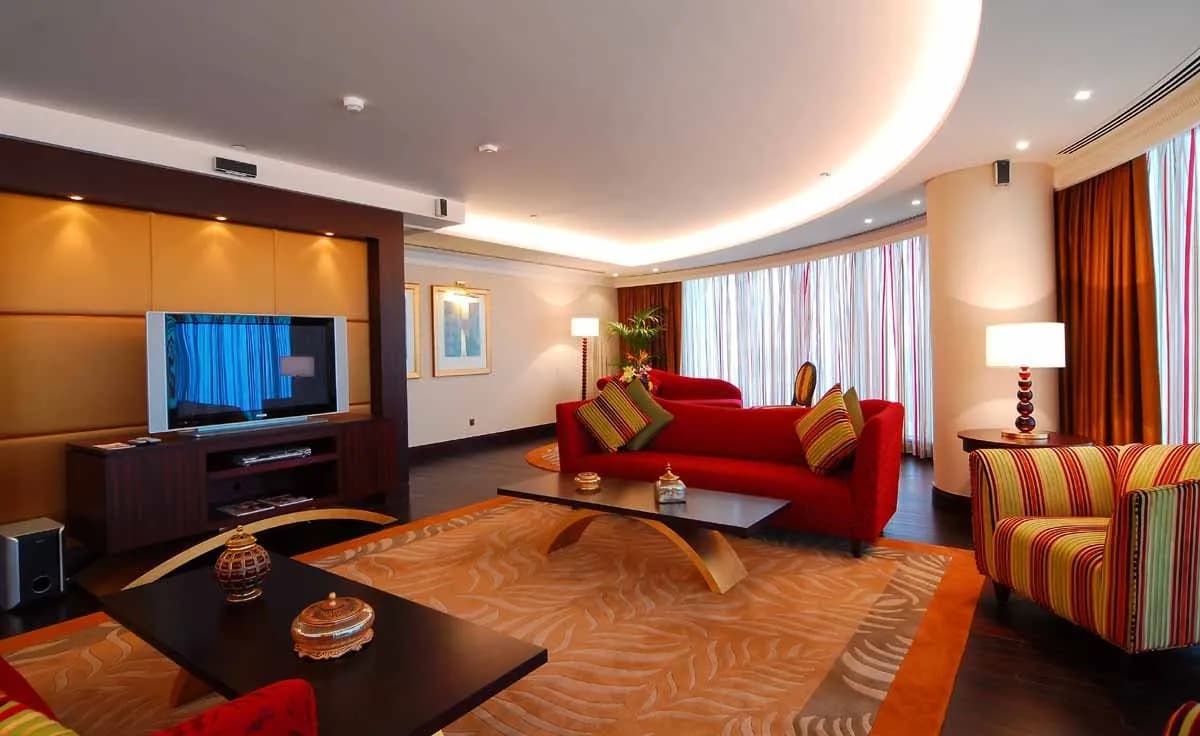 The Diplomat Radisson Blu Hotel, Residence & Spa, Manama 4