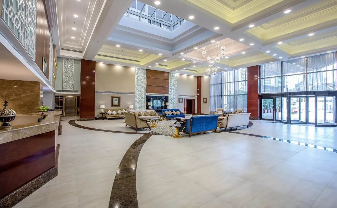 Gulf Court Hotel 5
