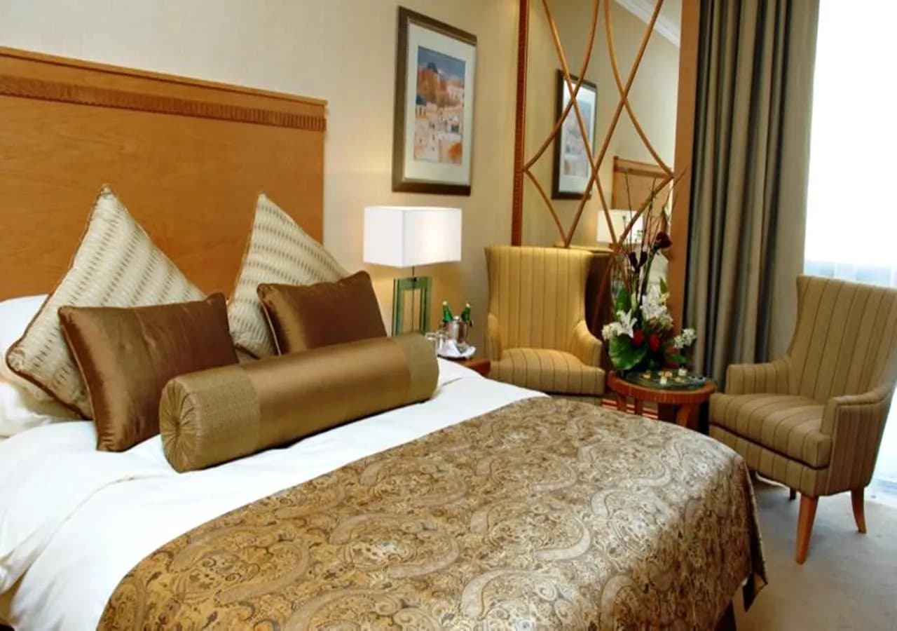 Golden Tulip Bahrain 2