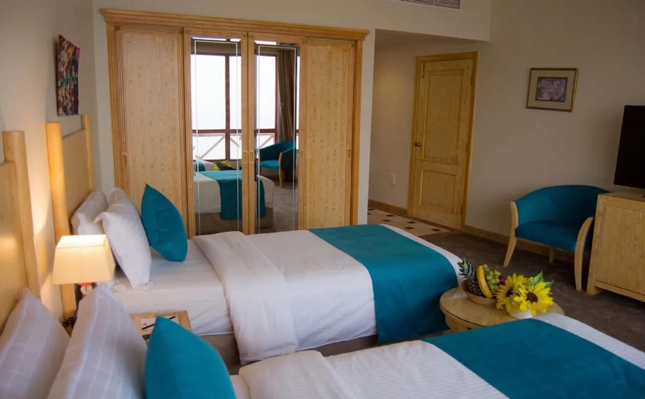 Happy Days Hotel 3
