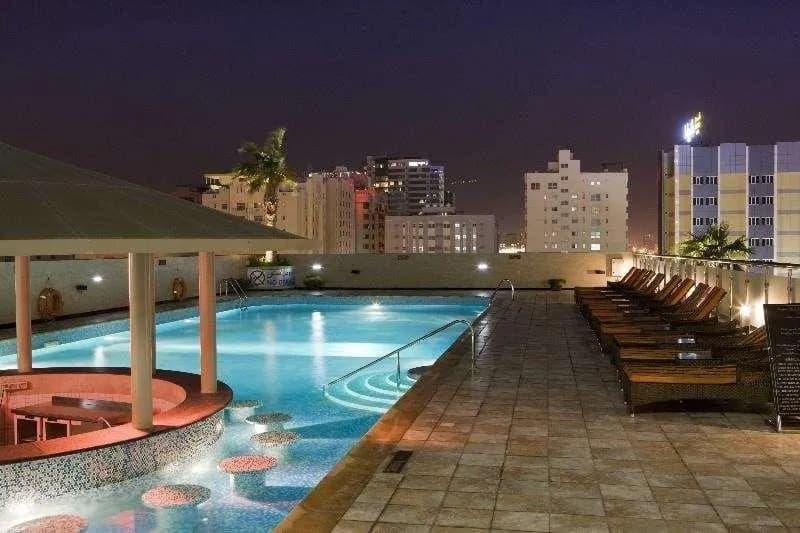 Elite Crystal Hotel 4