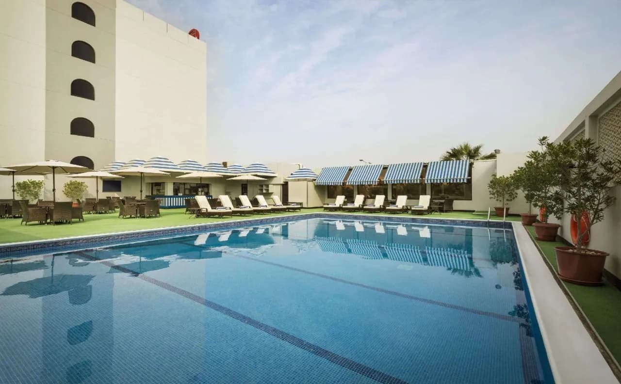 Ramada by Wyndham Bahrain 4